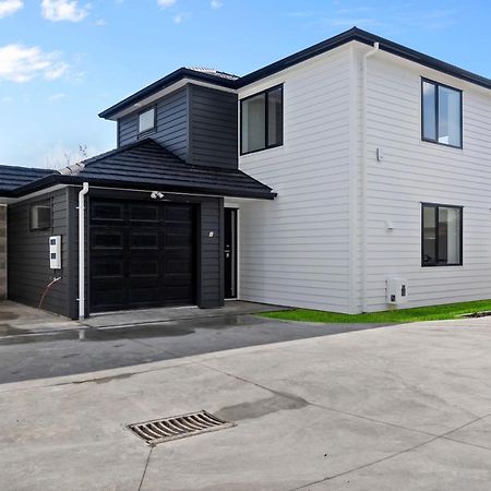 Villa New House Walk To Rototuna Shopping Mall Hamilton Exterior foto