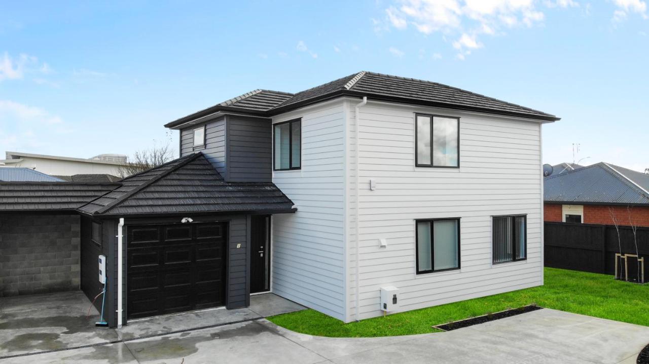 Villa New House Walk To Rototuna Shopping Mall Hamilton Exterior foto