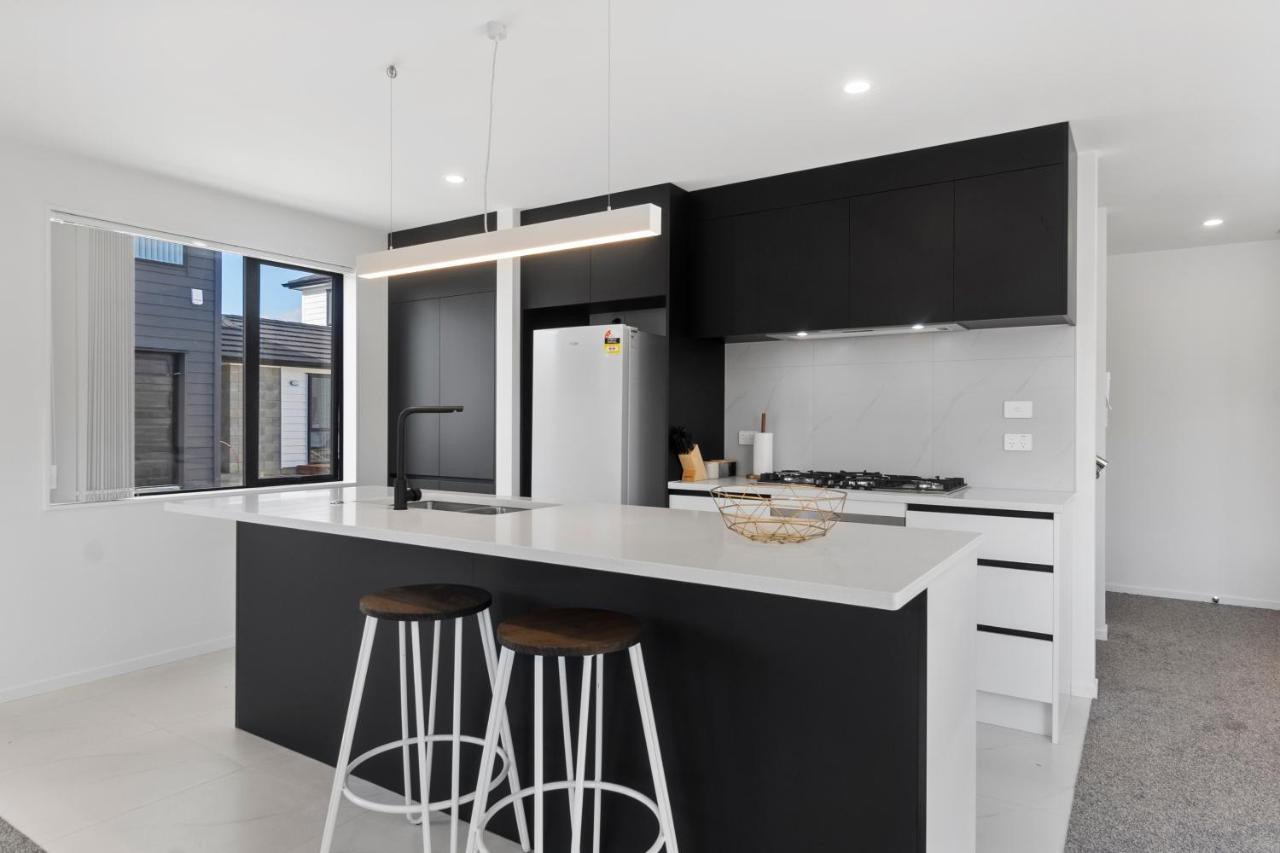 Villa New House Walk To Rototuna Shopping Mall Hamilton Exterior foto